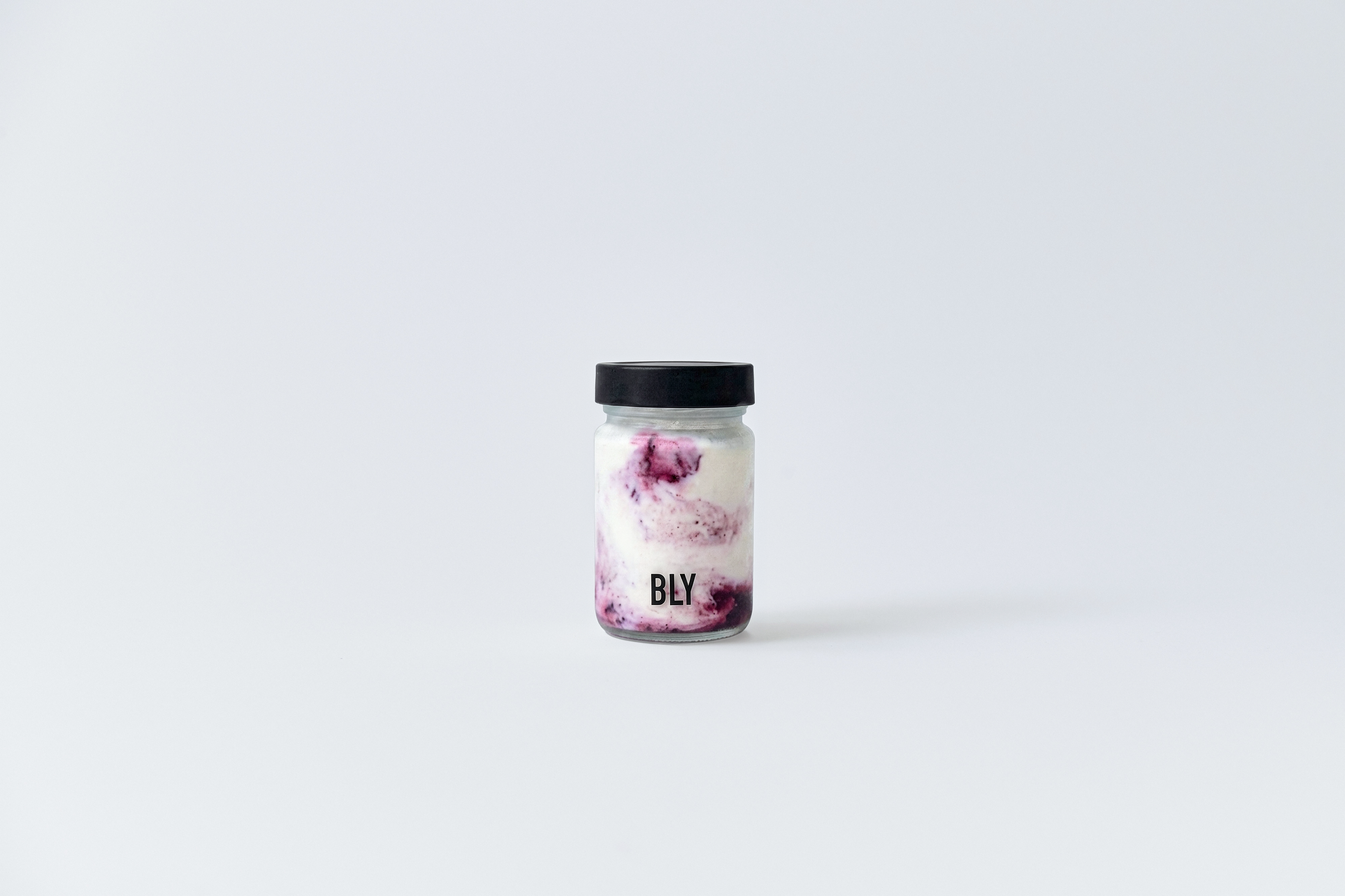 綜合野莓醬風味草飼凝脂奶油
